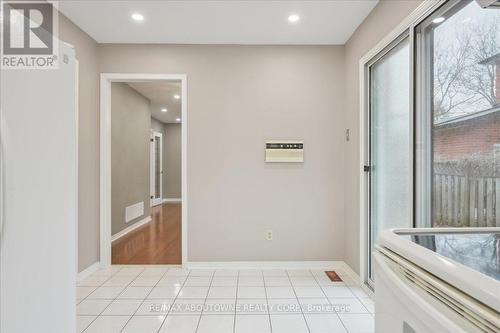 560 Marlatt Drive, Oakville, ON - Indoor Photo Showing Other Room