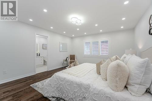 3067 Max Khan Boulevard, Oakville, ON - Indoor Photo Showing Bedroom