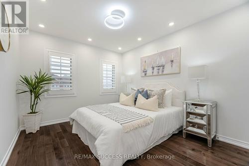 3067 Max Khan Boulevard, Oakville, ON - Indoor Photo Showing Bedroom