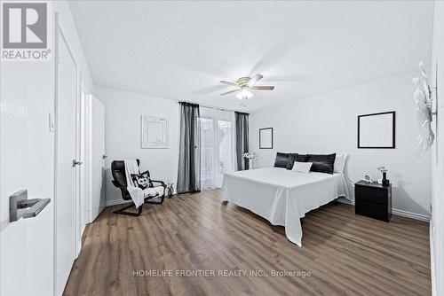 131 - 60 Hanson Road, Mississauga, ON - Indoor Photo Showing Bedroom