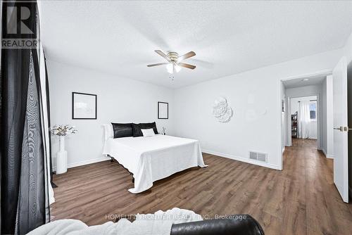 131 - 60 Hanson Road, Mississauga, ON - Indoor Photo Showing Bedroom