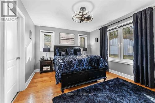 366 Burkes Road, Laurentian Hills, ON - Indoor Photo Showing Bedroom