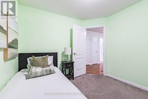 676 Speyer Circle, Milton, ON - Indoor Photo Showing Bedroom