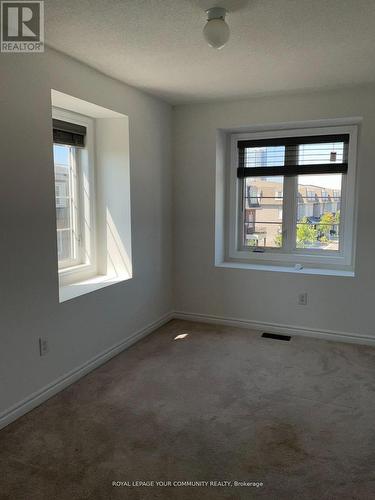 16 Feldspar Gate, Brampton, ON - Indoor Photo Showing Other Room