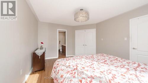 130 Edenbrook Hill Drive, Brampton, ON - Indoor Photo Showing Bedroom