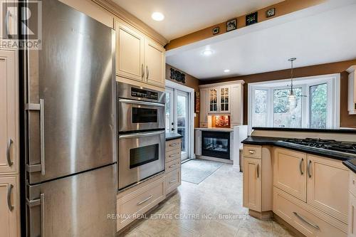 69 Rodney Boulevard, Guelph, ON - Indoor Photo Showing Kitchen