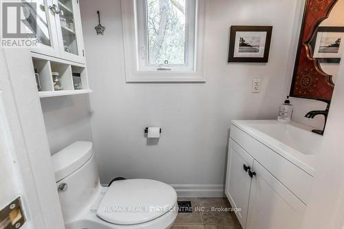 69 Rodney Boulevard, Guelph, ON - Indoor Photo Showing Bathroom