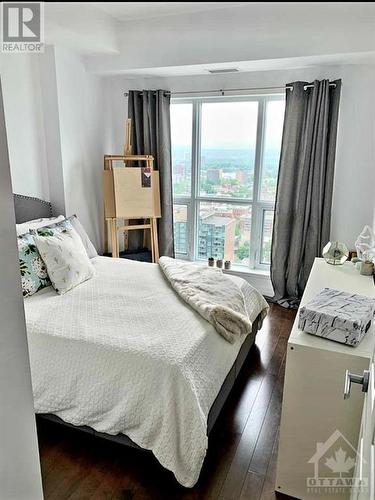 242 Rideau Street Unit#Ph2-2802, Ottawa, ON - Indoor Photo Showing Bedroom