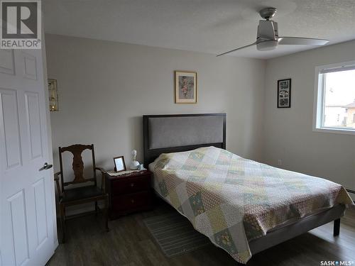 202 304 3Rd Avenue E, Watrous, SK - Indoor Photo Showing Bedroom