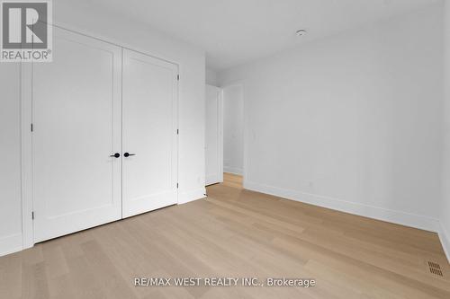 386A Rimilton Avenue, Toronto, ON - Indoor Photo Showing Other Room