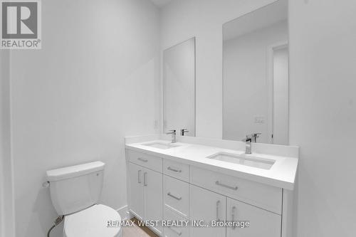 386A Rimilton Avenue, Toronto, ON - Indoor Photo Showing Bathroom