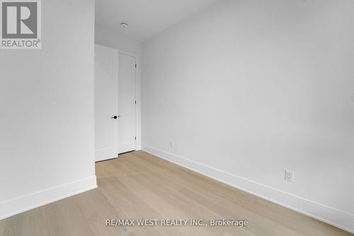 386A Rimilton Avenue, Toronto, ON - Indoor Photo Showing Other Room