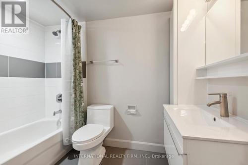 503 - 192 Jarvis Street, Toronto, ON - Indoor Photo Showing Bathroom