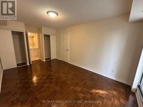 213 - 245 Pine Grove Road, Vaughan, ON - Indoor Photo Showing Other Room