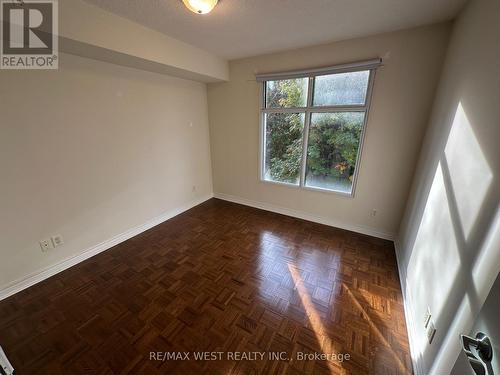 213 - 245 Pine Grove Road, Vaughan, ON - Indoor Photo Showing Other Room