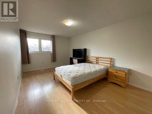 107 Upton Crescent, Markham, ON - Indoor Photo Showing Bedroom