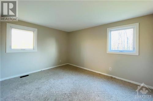 4700 Fallowfield Road, Ottawa, ON - Indoor Photo Showing Other Room