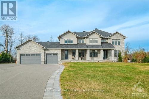 724 Mcmanus Avenue, Ottawa, ON - Outdoor With Deck Patio Veranda With Facade