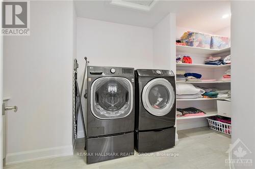 724 Mcmanus Avenue, Ottawa, ON - Indoor Photo Showing Laundry Room