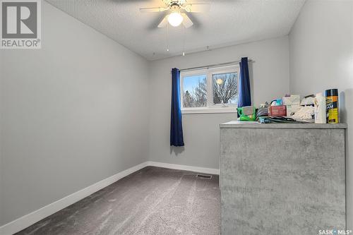 214 X Avenue N, Saskatoon, SK - Indoor Photo Showing Other Room