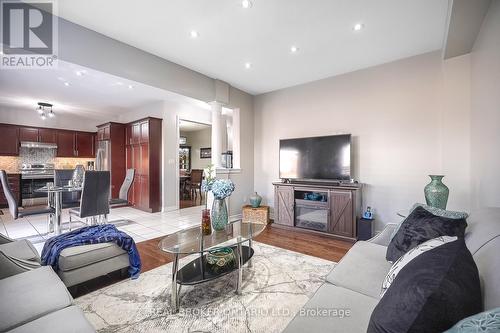 50 Henry Smith Avenue, Clarington, ON - Indoor Photo Showing Living Room