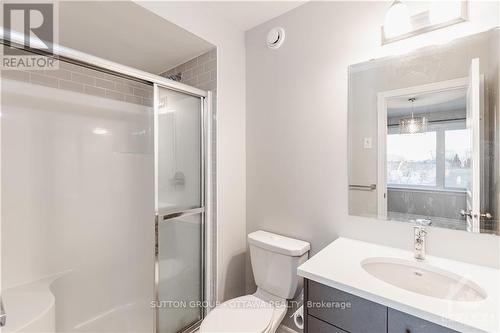 104 Wild Senna Way, Ottawa, ON - Indoor Photo Showing Bathroom