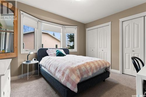 14 Park Bay, Emerald Park, SK - Indoor Photo Showing Bedroom