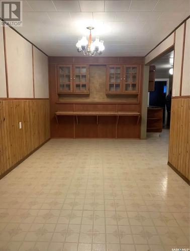 124 1St Avenue E, Gravelbourg, SK - Indoor Photo Showing Other Room