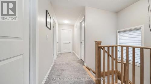 320 Bismark Drive, Cambridge, ON - Indoor Photo Showing Other Room