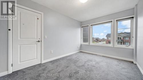 320 Bismark Drive, Cambridge, ON - Indoor Photo Showing Other Room