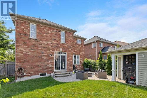 2223 Whistling Springs Crescent, Oakville, ON - Outdoor With Exterior