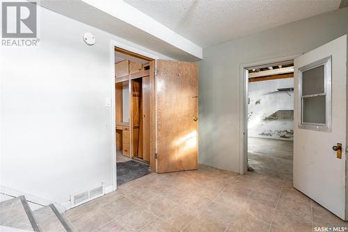 1018 9Th Street E, Saskatoon, SK - Indoor Photo Showing Other Room