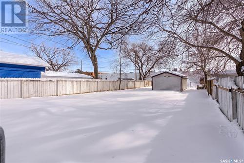 1018 9Th Street E, Saskatoon, SK - Outdoor