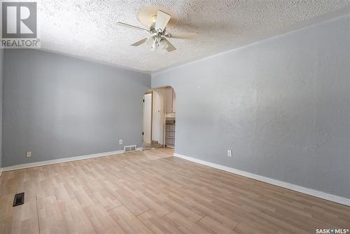 1018 9Th Street E, Saskatoon, SK - Indoor Photo Showing Other Room