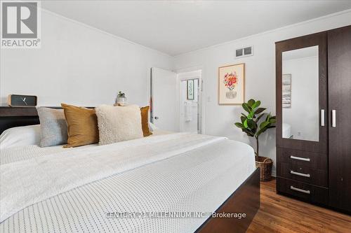 355 Bridge Street E, Belleville, ON - Indoor Photo Showing Bedroom