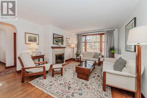 8 Echo Drive, Guelph, ON - Indoor Photo Showing Living Room With Fireplace