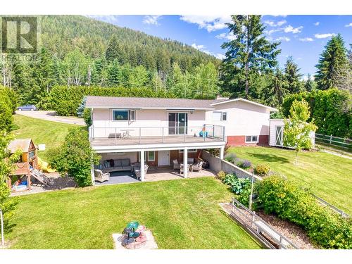 1631 60 Street Ne, Salmon Arm, BC - Outdoor With Deck Patio Veranda