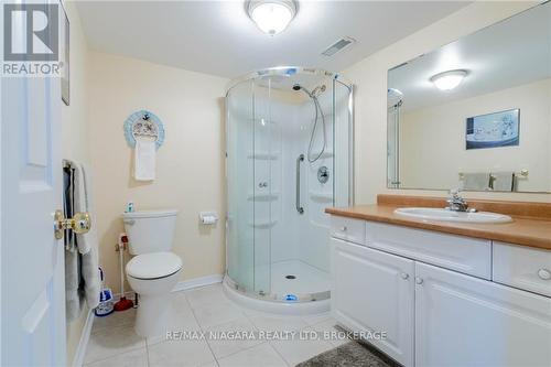 7724 Cortina Crescent, Niagara Falls (Ascot), ON - Indoor Photo Showing Bathroom