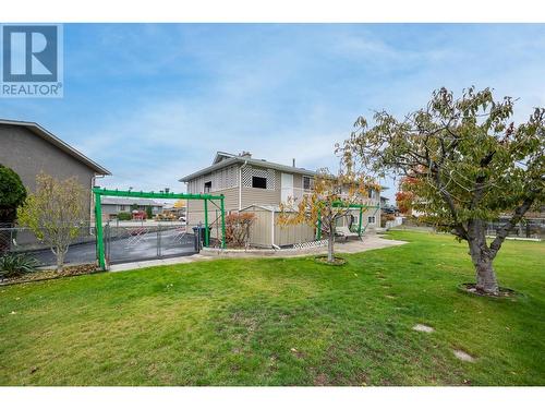 1251 Ortt Place, Kelowna, BC - Outdoor