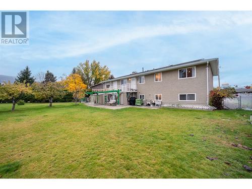 Lots of room for kids/pets! - 1251 Ortt Place, Kelowna, BC - Outdoor