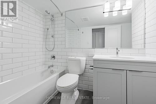 2803 - 7 Jackes Avenue, Toronto, ON - Indoor Photo Showing Bathroom