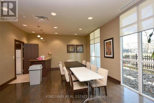 1605 - 335 Rathburn Road W, Mississauga, ON - Indoor Photo Showing Dining Room