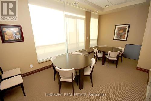 1605 - 335 Rathburn Road W, Mississauga, ON - Indoor Photo Showing Dining Room