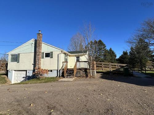 1053 English Mountain Road, South Alton, NS 