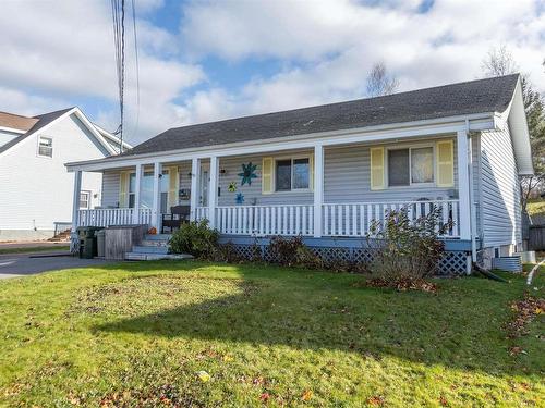 41 Townshend Avenue, Amherst, NS 