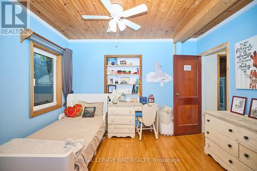 83 Woodland Avenue, St. Catharines (451 - Downtown), ON - Indoor Photo Showing Bedroom