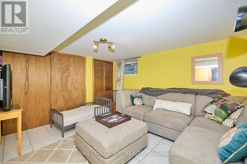 83 Woodland Avenue, St. Catharines (451 - Downtown), ON - Indoor Photo Showing Other Room