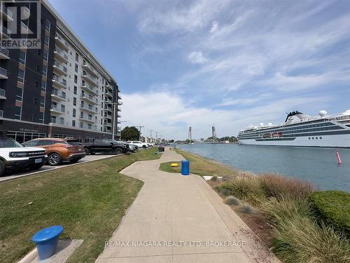 705 - 118 West Street, Port Colborne (Sugarloaf), ON - Outdoor With Body Of Water