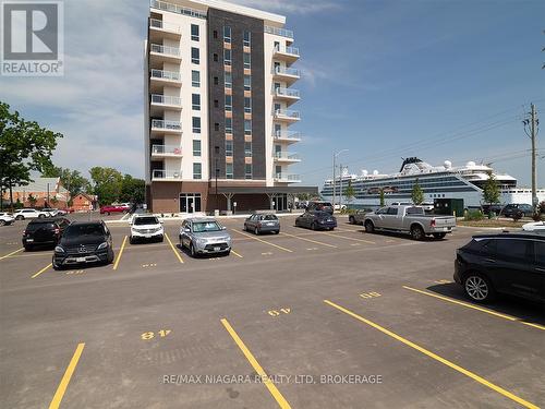 705 - 118 West Street, Port Colborne (Sugarloaf), ON - Outdoor With Balcony