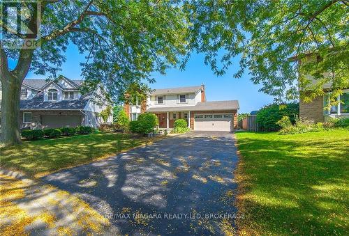 38 Banburry Crescent, Grimsby, ON - Outdoor With Facade